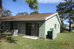 1720 SE Linpark Ct, Port Saint Lucie, FL 34952 - Photo 21