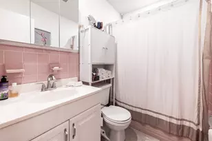 800 SW 11th Ave, Hallandale Beach, FL 33009 - Photo 11