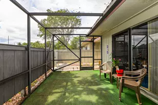 3914 NW Cinnamon Tree Cir, Jensen Beach, FL 34957 - Photo 21