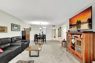 7185 Huntington Ln, Delray Beach, FL 33446 - Photo 7