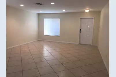 2098 SW Newport Isles Boulevard, Port Saint Lucie, FL 34953 - Photo 5