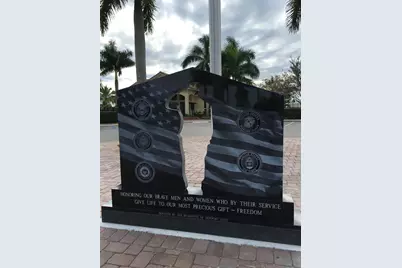 2098 SW Newport Isles Boulevard, Port Saint Lucie, FL 34953 - Photo 9