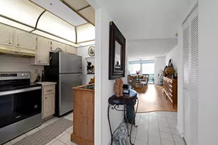 9281 Sunrise Lakes Blvd, Sunrise, FL 33322 - Photo 15