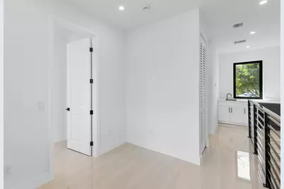 6997 NW 30th Terrace #D, Fort Lauderdale, FL 33309 - Photo 33