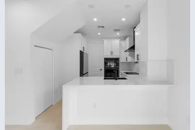 6997 NW 30th Terrace #D, Fort Lauderdale, FL 33309 - Photo 11
