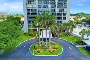 2000 Presidential Way, West Palm Beach, FL 33401 - Photo 31