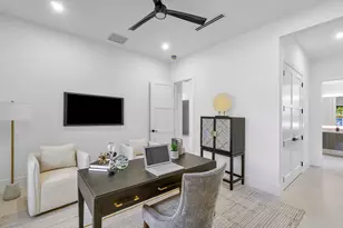 444 NE 5th St, Boca Raton, FL 33432 - Photo 41