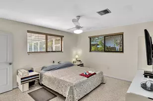 19321 NE 18th Pl, Miami, FL 33179 - Photo 17