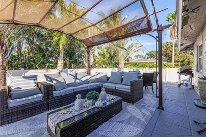 2935 Lake Worth Road, Palm Springs, FL  - Photo 19