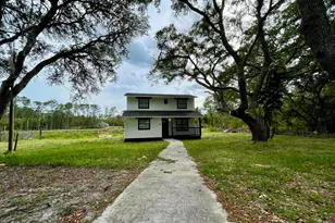 42111 Chinaberry Ct, Eustis, FL 32736 - Photo 3