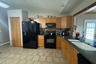 398 SW Ryan Ave, Port Saint Lucie, FL 34953 - Photo 5