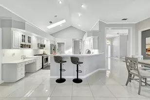 1711 SW Mockingbird Dr, Port Saint Lucie, FL 34986 - Photo 15