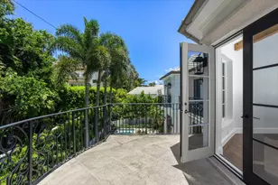 125 Via Vizcaya, Palm Beach, FL 33480 - Photo 23