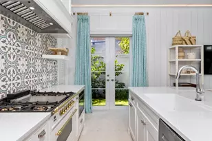 241 El Dorado Ln, Palm Beach, FL 33480 - Photo 29