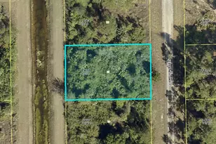 430 Lampion Ave S, Lehigh Acres, FL 33974 - Photo 1