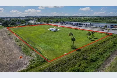 5001 Orange Avenue, Fort Pierce, FL 34947 - Photo 3