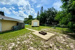 2921 SW Massey Ln, Port Saint Lucie, FL 34953 - Photo 9