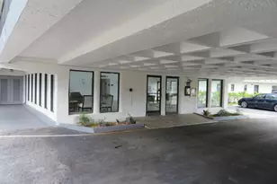 9233 SW 8th St, Boca Raton, FL 33428 - Photo 5