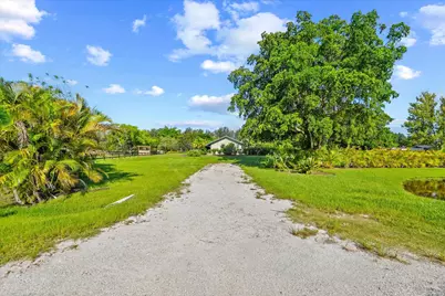 9405 102nd Place S, Boynton Beach, FL 33473 - Photo 11