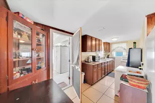 5271 Wallis Rd, West Palm Beach, FL 33415 - Photo 5