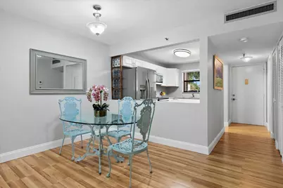 4760 Lucerne Lakes Boulevard W #105, Lake Worth, FL 33467 - Photo 7