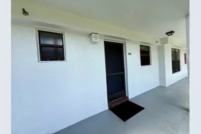 4760 Lucerne Lakes Boulevard W #105, Lake Worth, FL 33467 - Photo 3