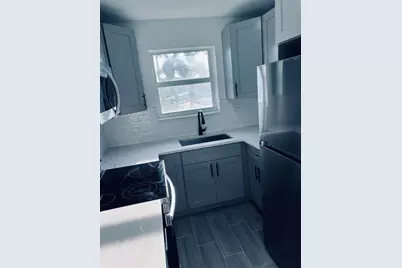 930 N 14th Court, Hollywood, FL 33020 - Photo 17