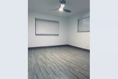 930 N 14th Court, Hollywood, FL 33020 - Photo 11