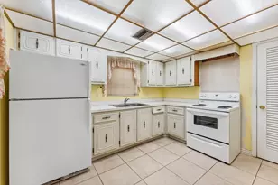 10821 N Military Trl, Palm Beach Gardens, FL 33410 - Photo 7