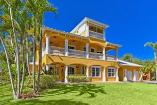 8053 S Indian River Dr, Fort Pierce, FL 34982 - Photo 1