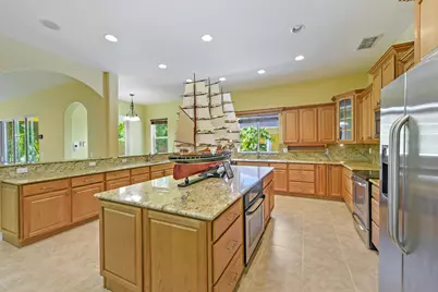 8053 S Indian River Drive, Fort Pierce, FL 34982 - Photo 19