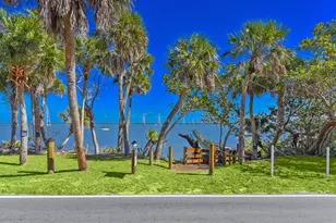 8073 S Indian River Dr, Fort Pierce, FL 34982 - Photo 11