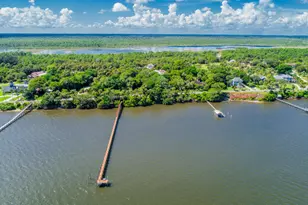 8073 S Indian River Dr, Fort Pierce, FL 34982 - Photo 3