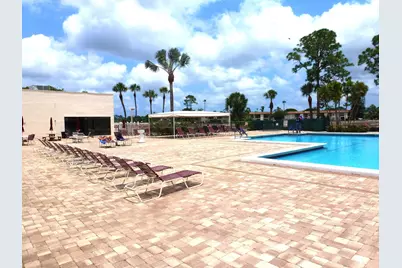 7586 Tahiti Lane #201, Lake Worth Beach, FL 33467 - Photo 5