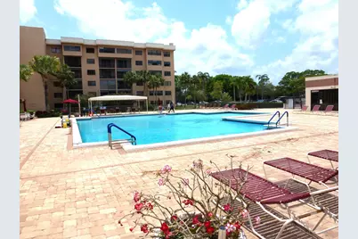 7586 Tahiti Lane #201, Lake Worth Beach, FL 33467 - Photo 7