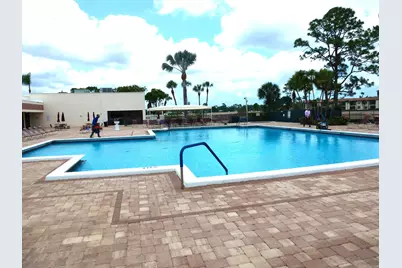 7586 Tahiti Lane #201, Lake Worth Beach, FL 33467 - Photo 3