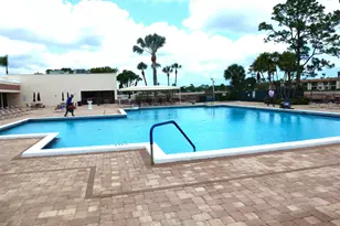 7586 Tahiti Ln, Lake Worth Beach, FL 33467 - Photo 3