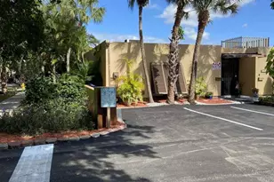 16023 Kingsmoor Way, Miami Lakes, FL 33014 - Photo 1