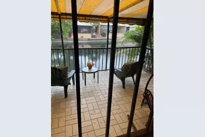 16023 Kingsmoor Way, Miami Lakes, FL 33014 - Photo 5