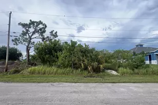 2607 SW Fair Isle Rd, Port Saint Lucie, FL 34987 - Photo 1