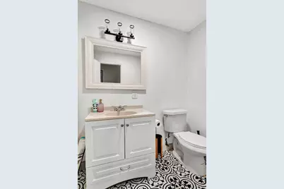 8001 NW 3rd Place, Margate, FL 33063 - Photo 15