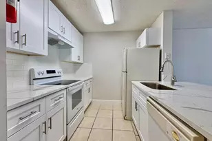 1830 W Meadows Circle, Boynton Beach, FL 33436 - Photo 5