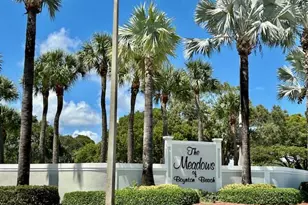 1422 W Meadows Circle, Boynton Beach, FL 33436 - Photo 1