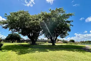 1422 W Meadows Circle, Boynton Beach, FL 33436 - Photo 21