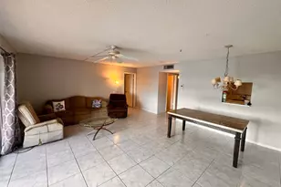 225 Bonnie Blvd, Lake Worth Beach, FL 33461 - Photo 5