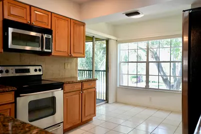 2121 S Ocean Boulevard #804, Hillsboro Beach, FL 33062 - Photo 11