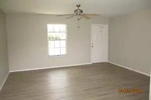 2931 SW Birtle Ct, Port Saint Lucie, FL 34953 - Photo 7