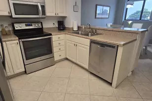 2800 N Hwy A1A 201, Hutchinson Island, FL 34949 - Photo 15