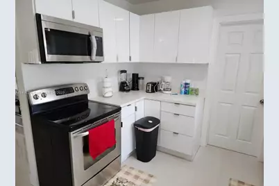 3240 SW 17th Street, Fort Lauderdale, FL 33312 - Photo 9