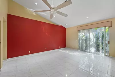 10860 Fairmont Village Drive, Lake Worth, FL 33449 - Photo 11